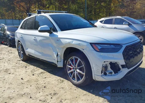 2024 Audi Q5 Prestige 55 Tfsi E S Line Quattro S Tronic z USA, uszkodzony, nr VIN WA1F2AFY6R2054731